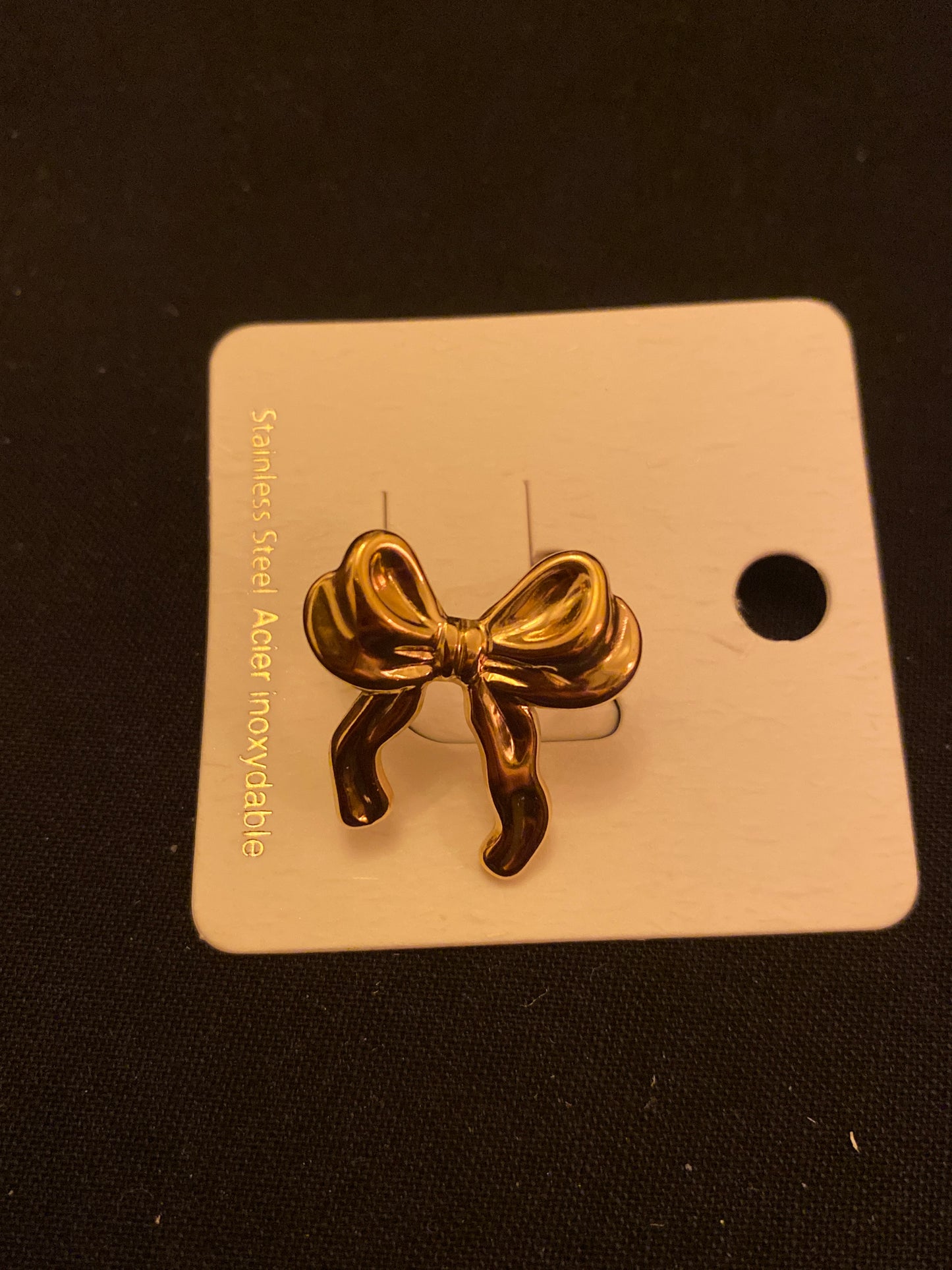 Ring — R10