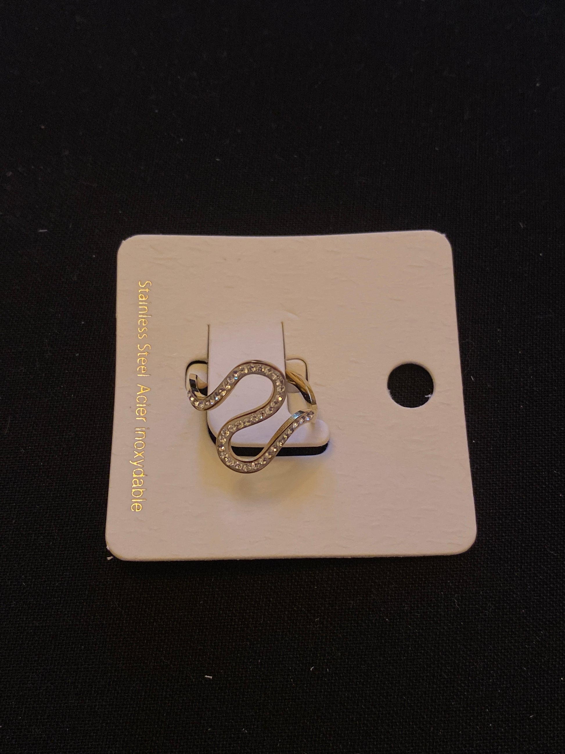 Ring — R27
