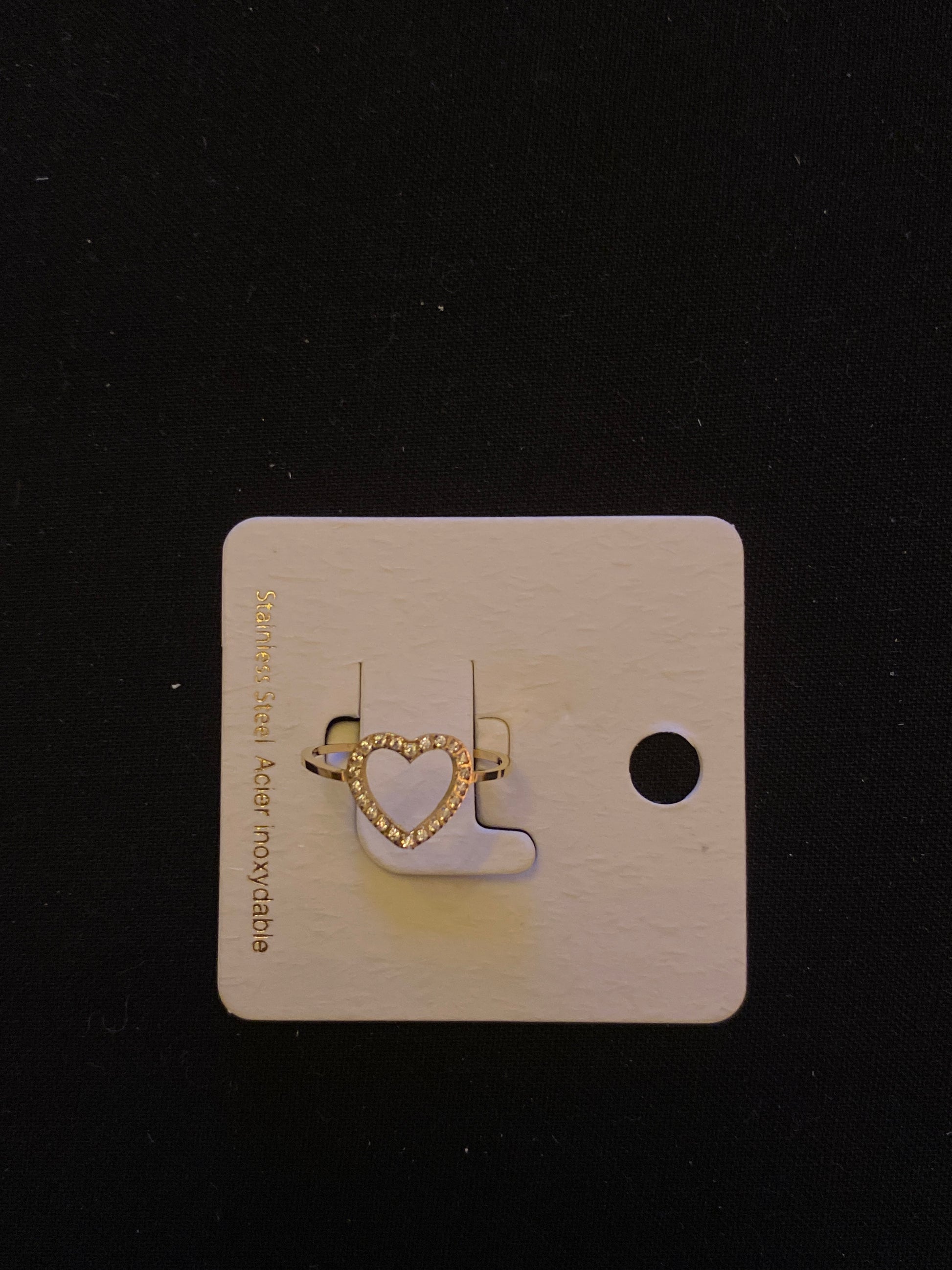 Ring — R28